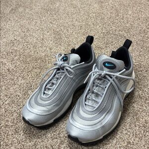 Nike Air Max Gray and Black Athletic Shoes